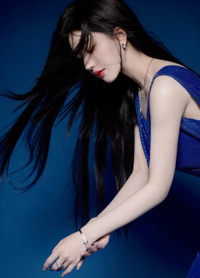 - 久久免费精品国产手机版V4不朽情缘app久久免费精品国产(图1) - 久久免费精品国产手机版V4不朽情缘app久久免费精品国产(图1)